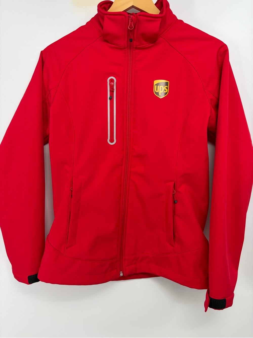 Clique made for UPS jacket women’s small